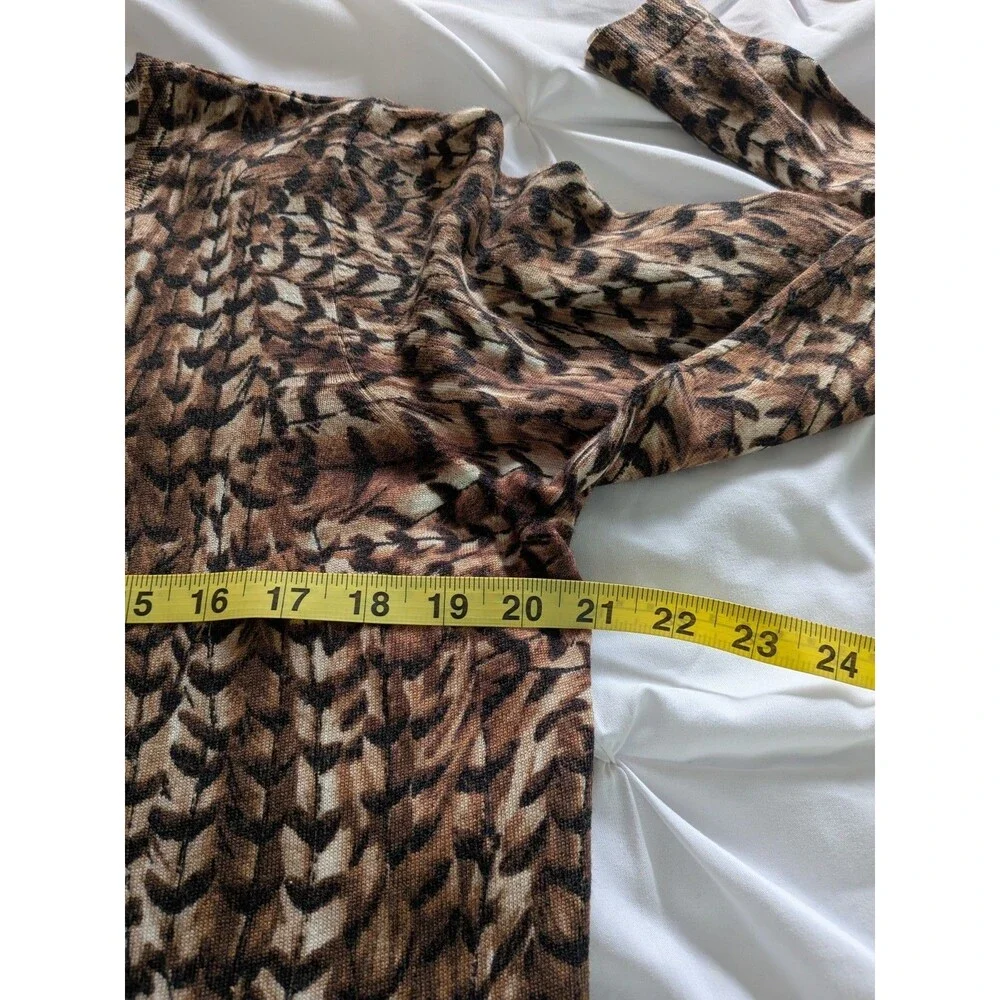 Talbots Pure Merino Wool Cardigan Sweater Womens XL Brown Feather Print Academia